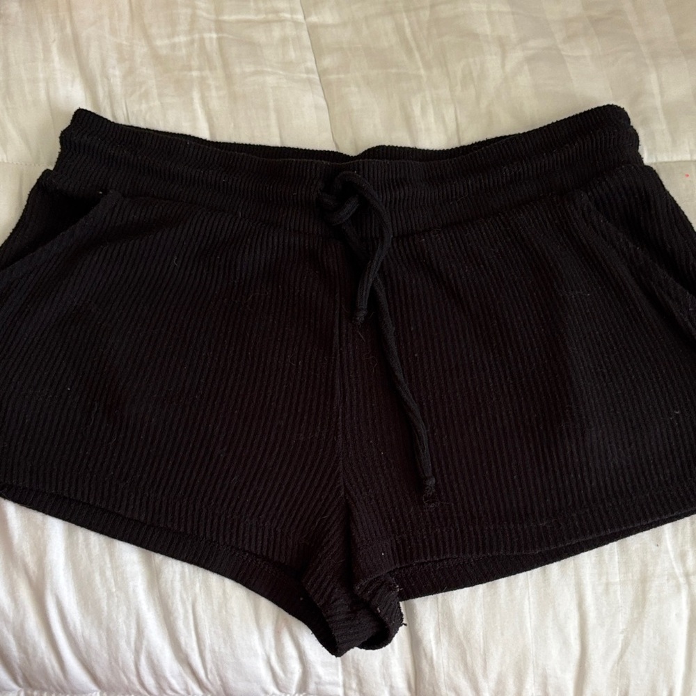 Colsie Black Ribbed Drawstring Athletic Shorts